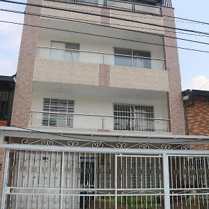 gadiel.colombiamedellinhotels.com/